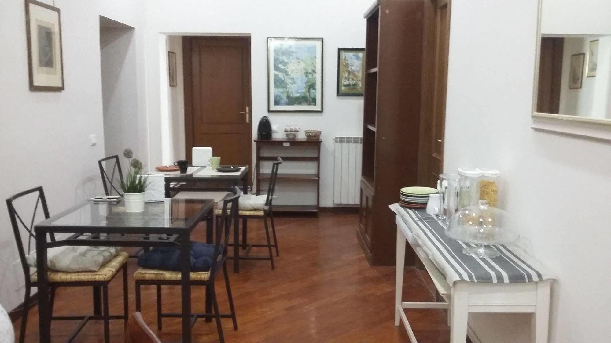 Living Rome Ottaviano B&B Exterior foto